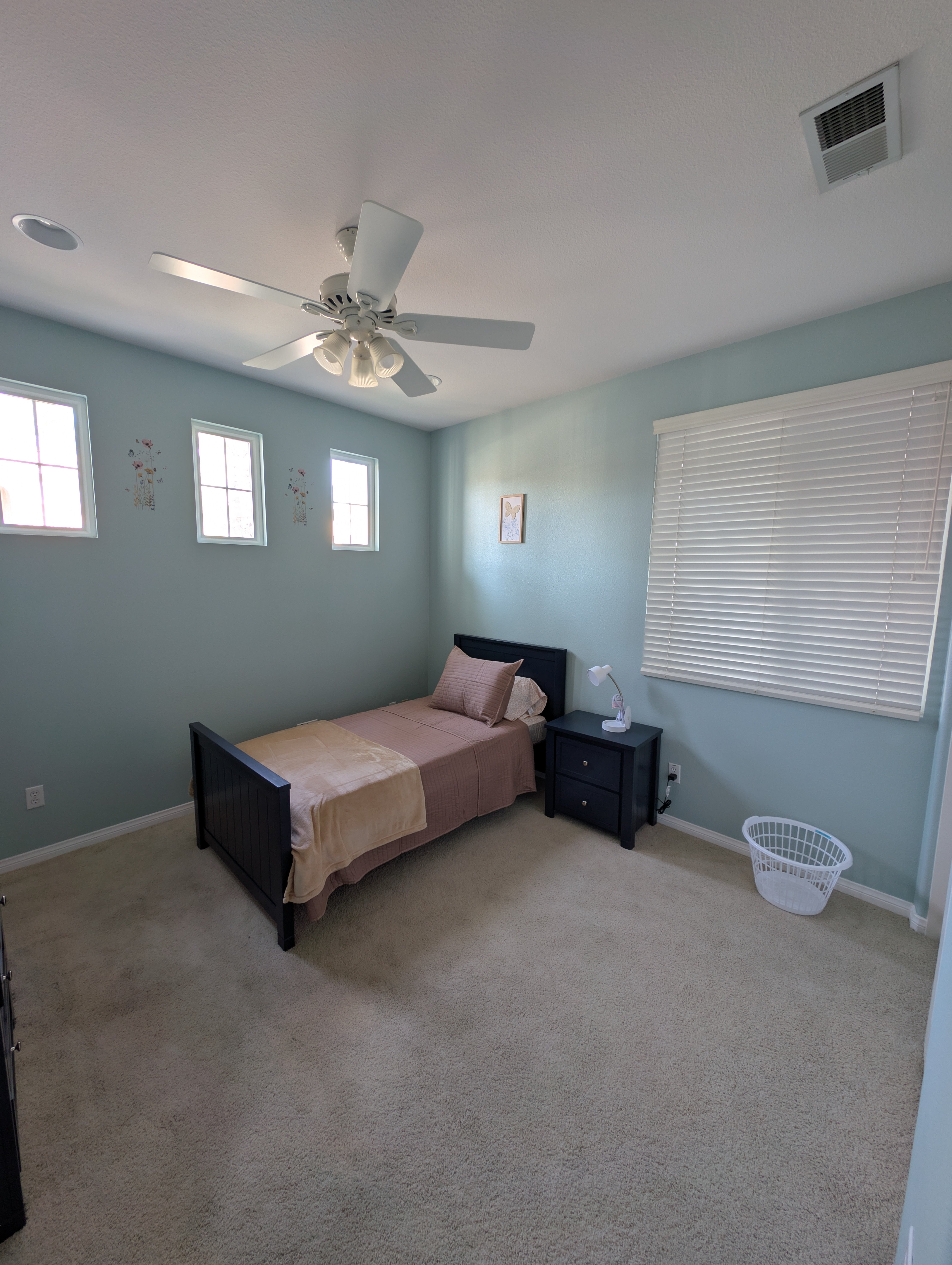 Bedroom 3 overview — Soleil Levant Care Lake Elsinore